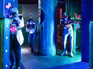 Aloha Amsterdam: Laser Tag — gallery 1