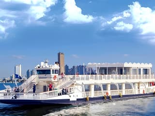 Han River Sightseeing Cruise by Eland Cruise — gallery 1