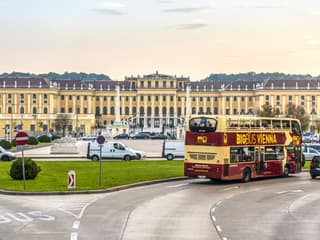 Big Bus: 1.5 Hour Vienna Evening Bus Tour with Live Guide — gallery 1