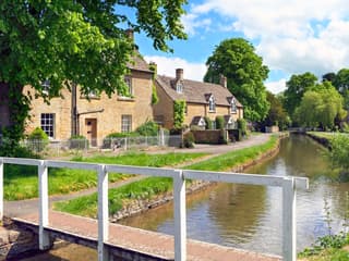 From London: Villages of The Cotswolds Small Group Day Tour — gallery 2