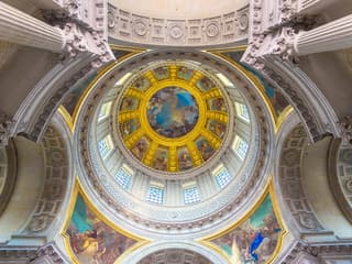 Small-Group Guided Tour of Napoleon’s Tomb and the Invalides — gallery 3
