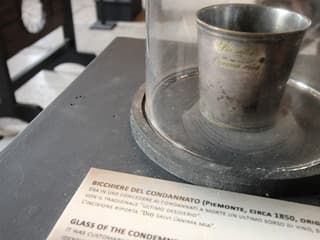 Venice in the Middle Ages: Documents and Torture Instruments — gallery 1