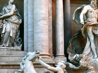 Trevi Fountain Rome: 40-Min Underground Domus Guided Tour — gallery 3