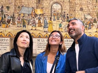 Barcelona: Gothic Quarter Tour with Flamenco Show + Tapas Dinner — gallery 2