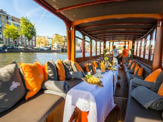 Amsterdam: Canal Cruise with Wine and Cheese — gallery 1
