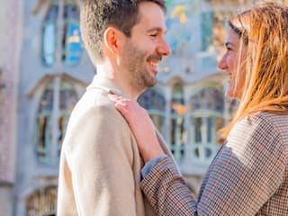 Barcelona: Professional Photoshoot at Casa Batlló & Casa Milà — gallery 2