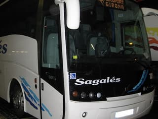 Barcelona City to/from Girona Airport: Bus Transfer — gallery 1