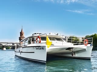 2.5-Hour Berlin Sightseeing Cruise on Eco-friendly Solar Catamaran — gallery 1