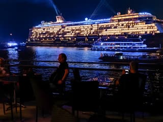 Hamburg Evening Lights Speicherstadt & Harbor Cruise — gallery 2