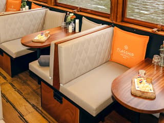 Amsterdam: 1-Hour Luxury Heated Saloon Boat Evening Cruise with Optional Drinks & Bites — gallery 3