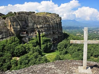 Hidden Trails of Meteora Hiking Tour — gallery 2