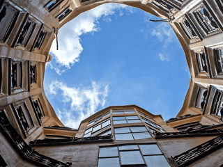 La Pedrera-Casa Milà Skip-the-Line Tickets with Audio Guide — gallery 3