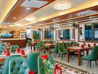 Ha Long Bay: Boat Cruise + Lunch + Drinks + Optional Transfer — gallery 3