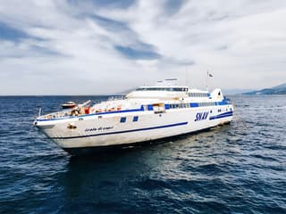 SNAV Ferry Tickets: Naples to/from Capri — gallery 2