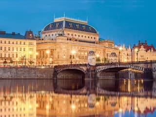 Prague Sightseeing Boat Cruise with Buffet Dinner — gallery 1