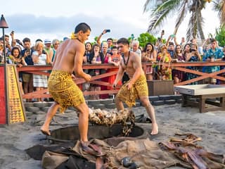 Germaines Luau, 91-119 Olai St, Kapolei, HI 96707, USA, Havaj
