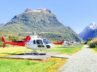 From Queenstown: Extended 2.5-Hour Milford Sound Helicopter Tour — gallery 2