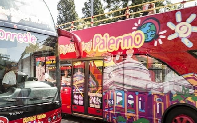 Hop-on Hop-off Bus Palermo