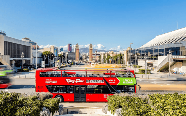 Barcelona City Tour: Hop-on Hop-off Bus Tour 