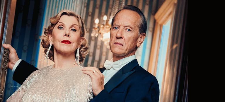 Christine Baranski और Richard E. Grant Hay Fever में Judith और David Bliss की भूमिका में