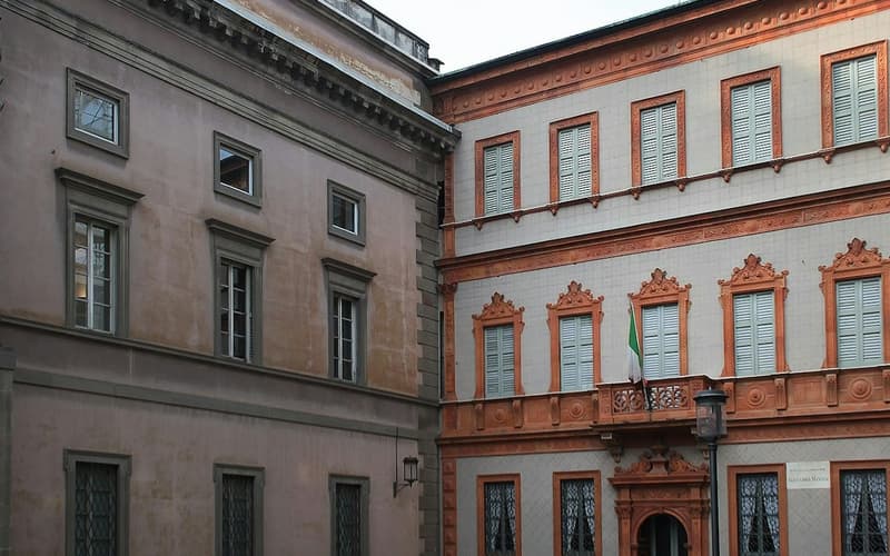 Manzoni House