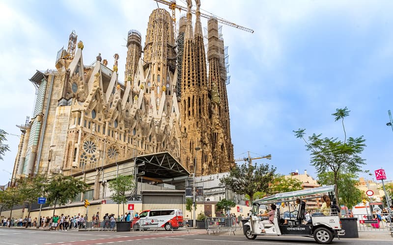 Eco Tuk Tuk | Barcelona City Tours