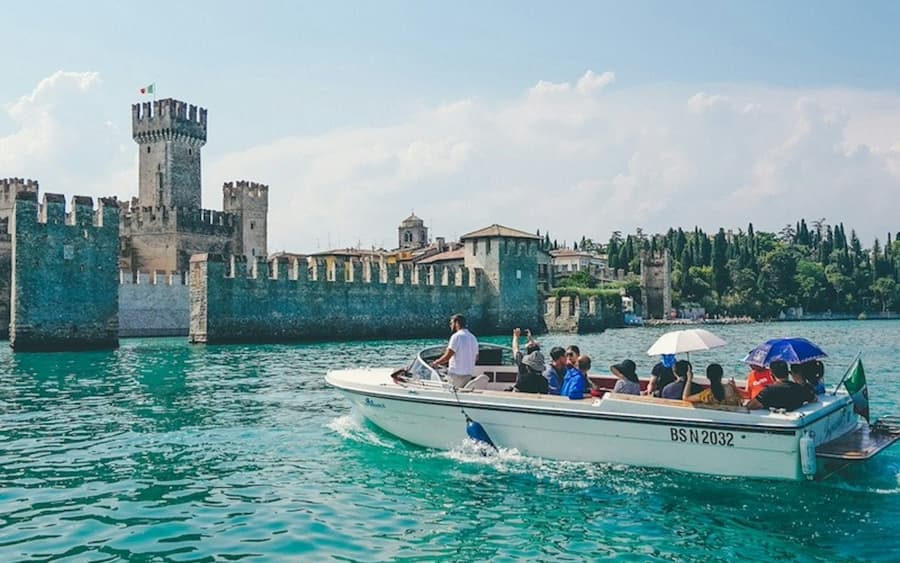 Sirmione and Lake Garda: Tour from Verona