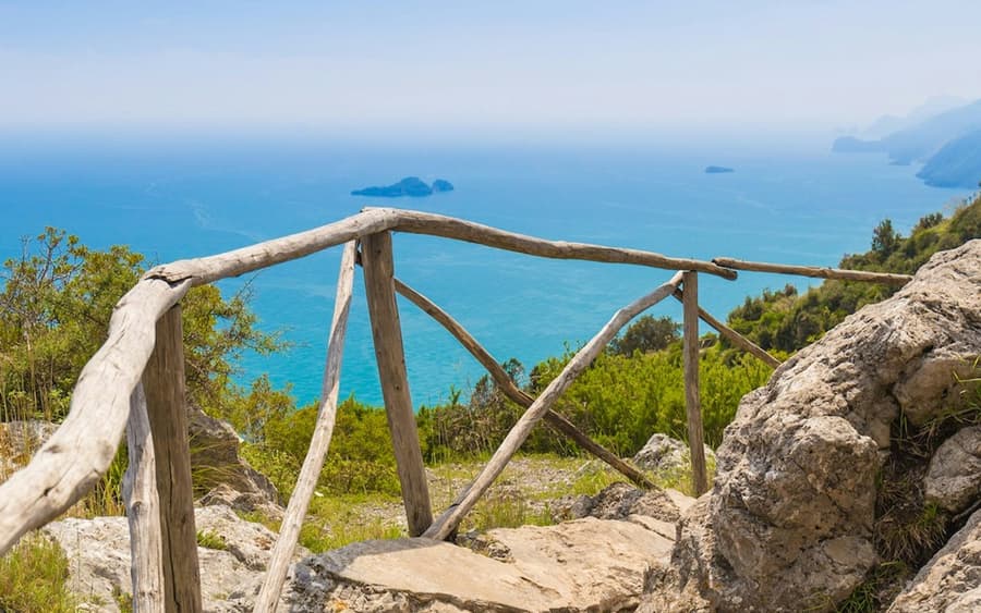 Path of the Gods: Guided Hiking Tour + Roundtrip Transport from Sorrento