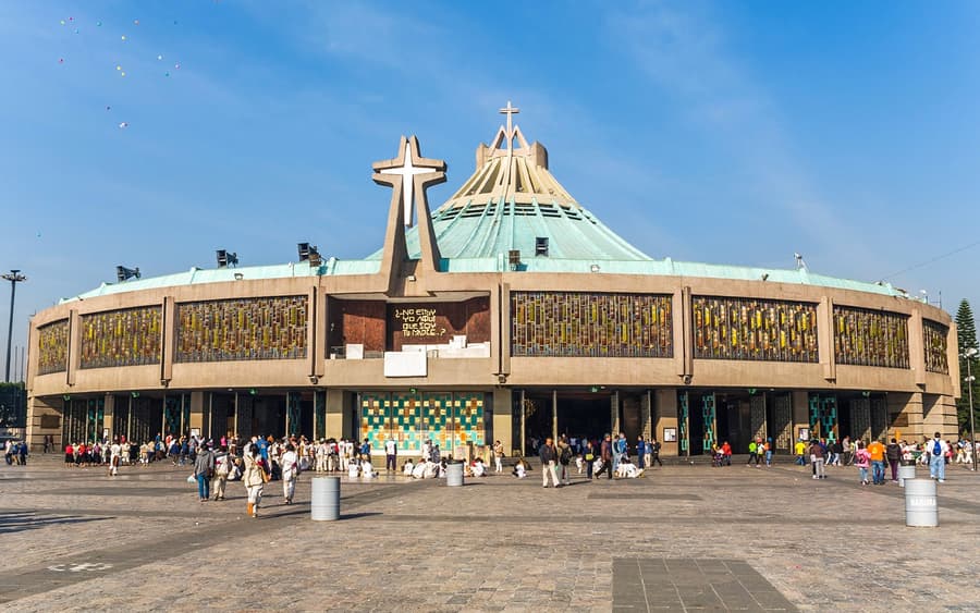 Tour di 2 giorni a Città del Messico: Teotihuacán, Basilica, Museo Frida Kahlo, Xochimilco e Coyoacán