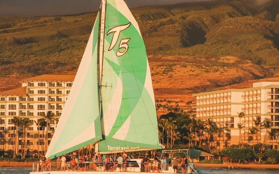 Ka'anapali: Sunset Dinner Sail