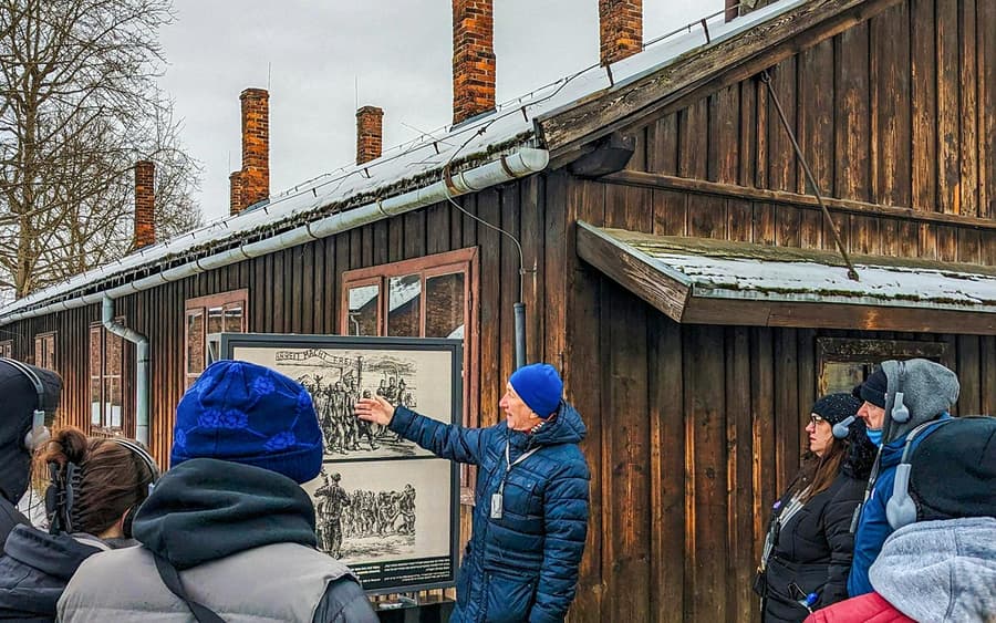 From Wroclaw: Auschwitz Birkenau Guided Tour with Transfers