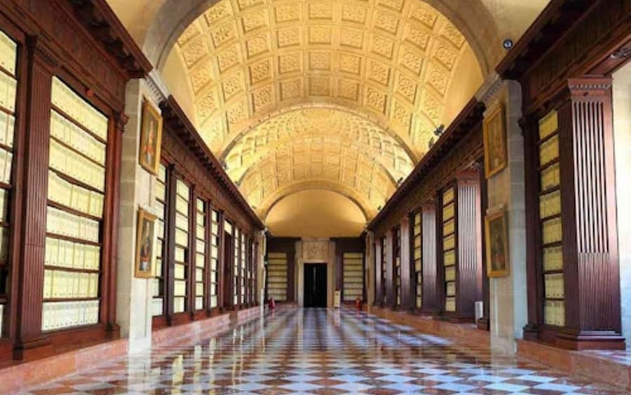 Archivo de Indias Seville: Guided Tour