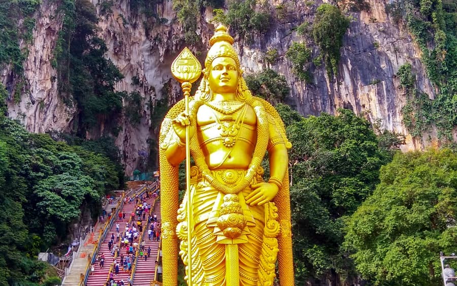 Kuala Lumpur Suburbs & Batu Caves: Half-Day Tour + Roundtrip Transfer
