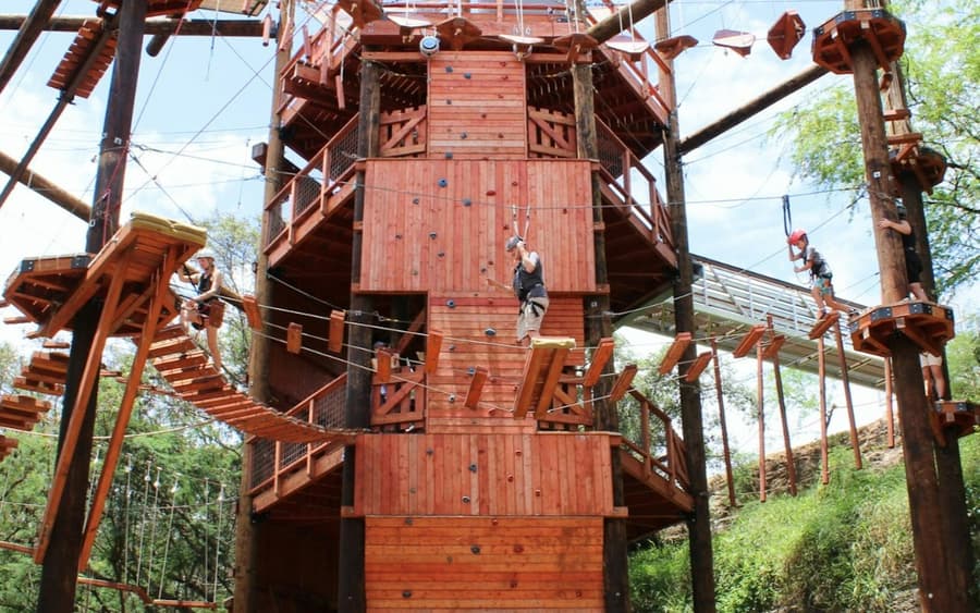 Coral Crater Adventure Park: Adventure Course