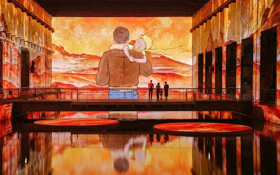 Bassins des lumières: Little Prince Immersive Experience