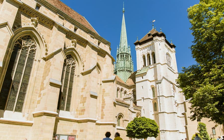 2-Hour 15 Mins Geneva Guided Tour