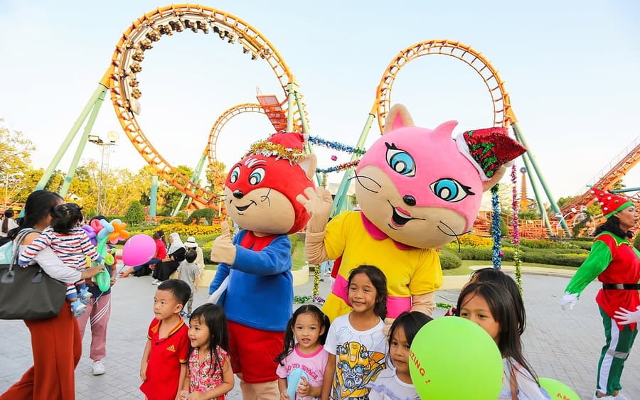 Siam Amazing Park
