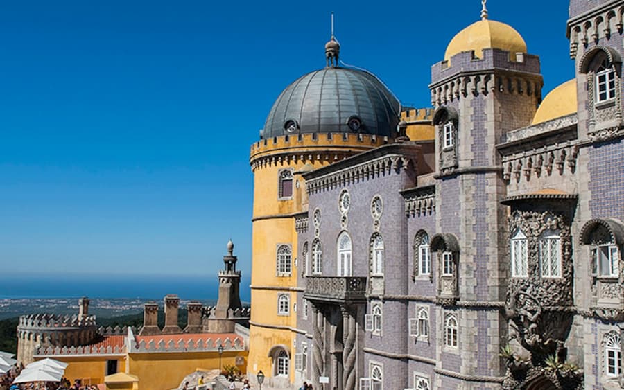 Sintra, Pena Palace, Cascais & Cabo da Roca: Small-Group Day Trip from Lisbon