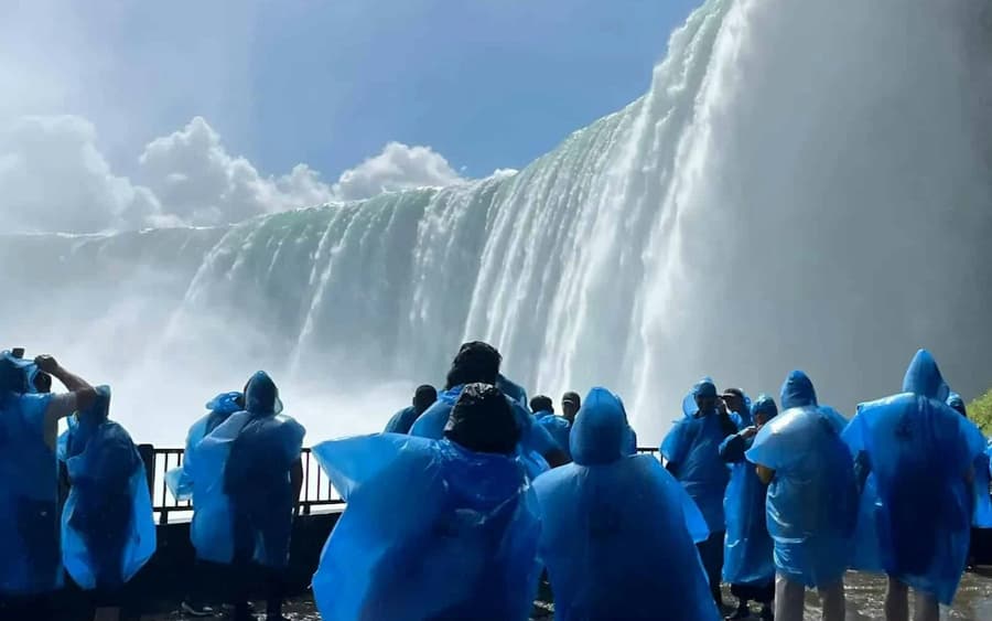 Niagara Falls: Tour from Toronto + Boat Cruise  + Journey Behind the Falls