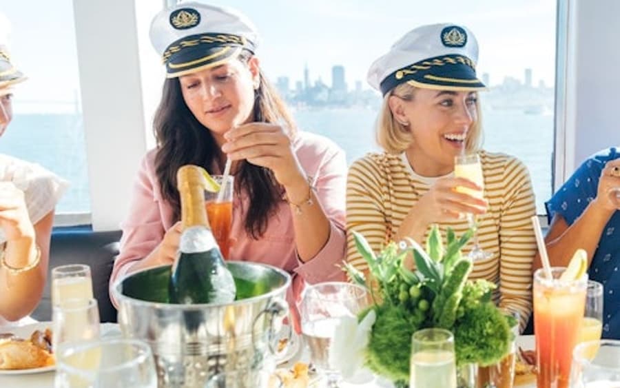 Philadelphia: Buffet Brunch Cruise + Bottomless Mimosas