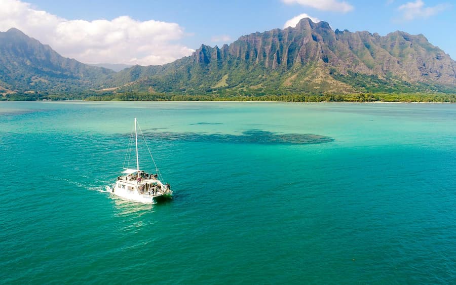 Kualoa Ranch: Ocean Voyage Tour