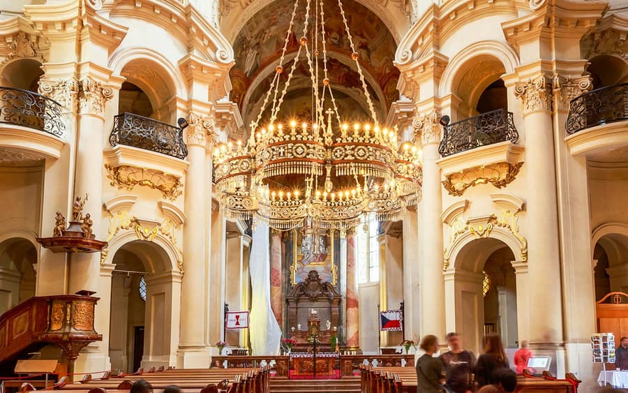 Ingressos para Concerto Clássico na Igreja de São Nicolau Praga