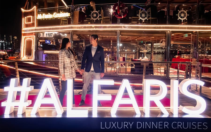 From Dubai Canal: 2-Hour Luxury Dhow Dinner Cruise with Dinner & Unlimited Drinks