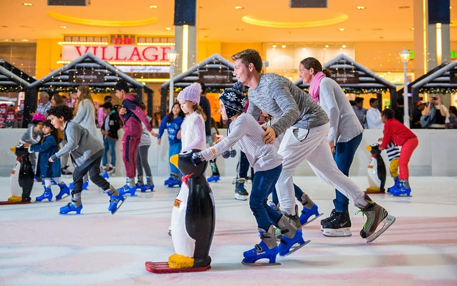 Dubai Ice Rink Tickets at Dubai Mall