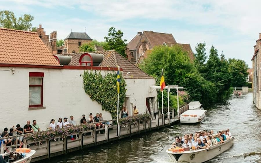 Bruges: Guided Day Trip from Brussels