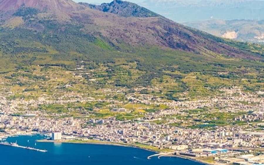 Vezüv: Sıra Atlama Girişi + Pompei'den Gidiş-Dönüş Ulaşım
