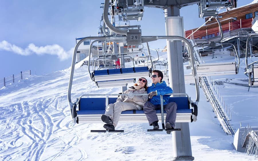 Day Trip to Glacier 3000 with Round-Trip Transfers from Geneva