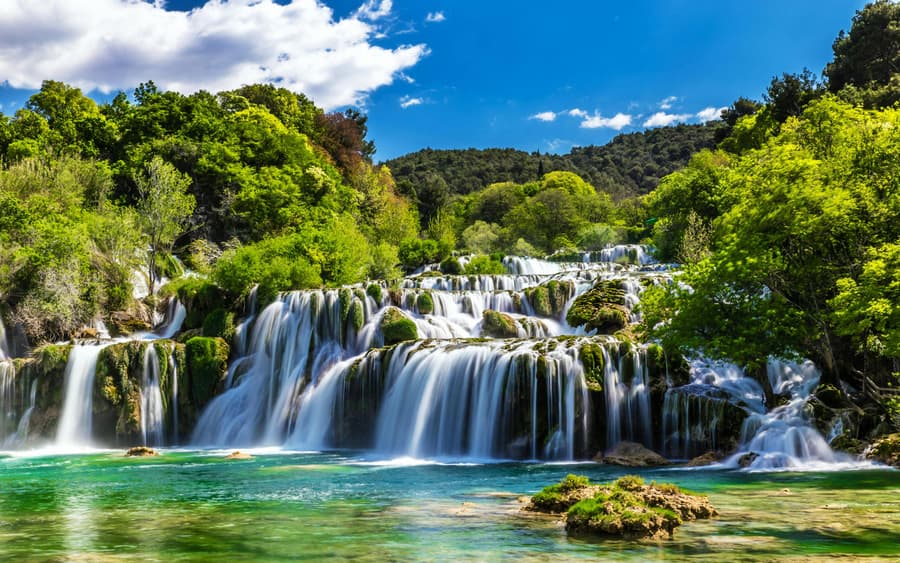 From Split: Krka Waterfalls, Lake Cruise & Skradin Old Town Tour