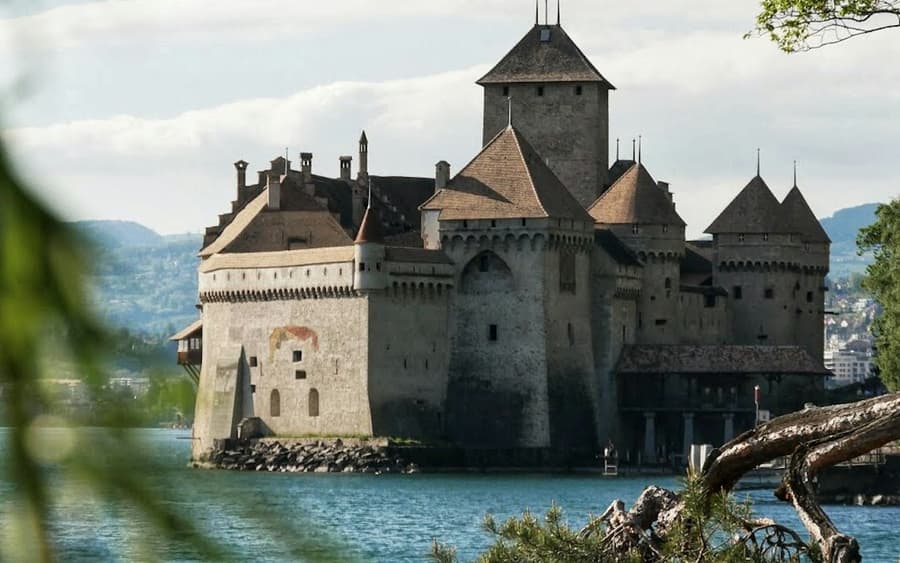 Chillon Castle: Entry Ticket