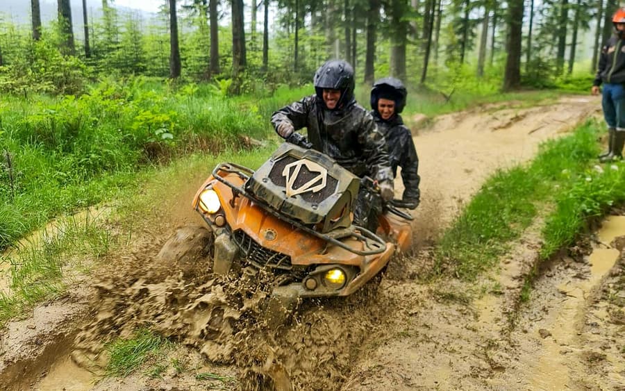 De Cracóvia: Tour de Dia a Zakopane com Quad, Banhos Termais de Chocholow e Transfers